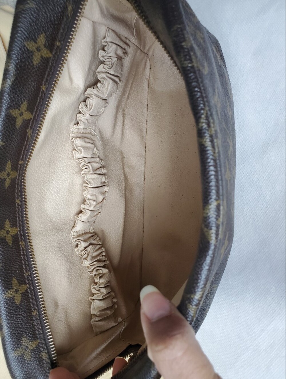 Louis Vuitton Monogram Bag - Dark Brown with Gold Motif - Picture 9 of 16